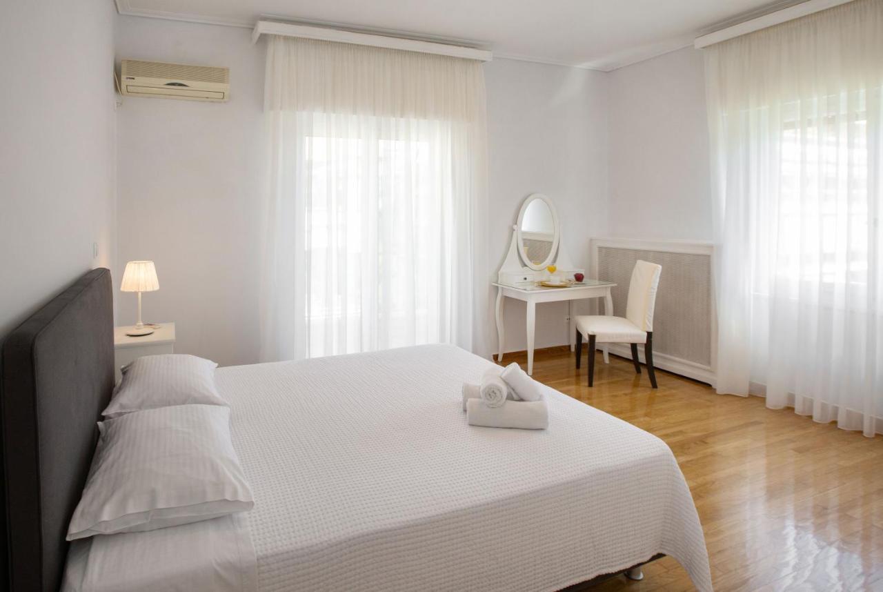 Upscale Luxury Athens Renovated Dream Home In One Of The Most Favorable Locations By National Gardens, Zoo & Hellenic Parliament In Syntagma And Stylish Exquisite Kolonaki Neighborhood Exteriör bild