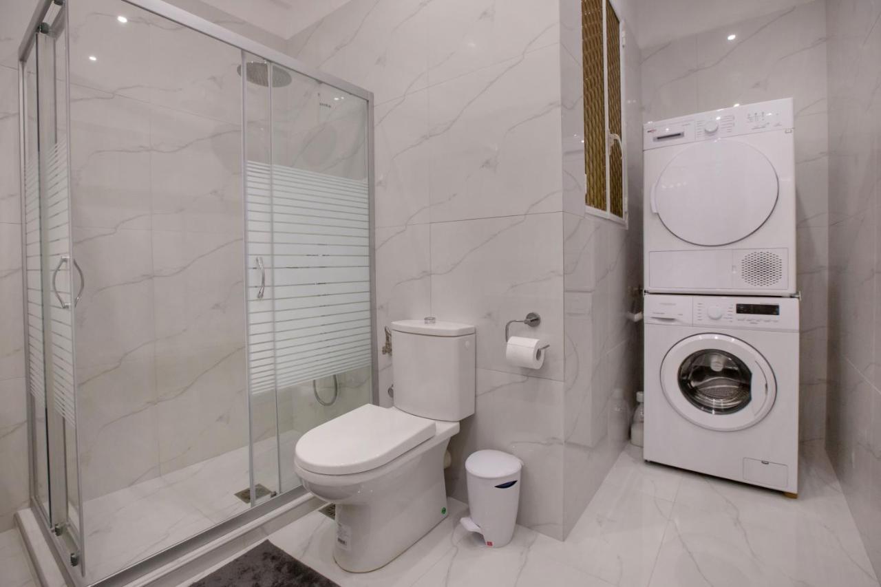 Upscale Luxury Athens Renovated Dream Home In One Of The Most Favorable Locations By National Gardens, Zoo & Hellenic Parliament In Syntagma And Stylish Exquisite Kolonaki Neighborhood Exteriör bild