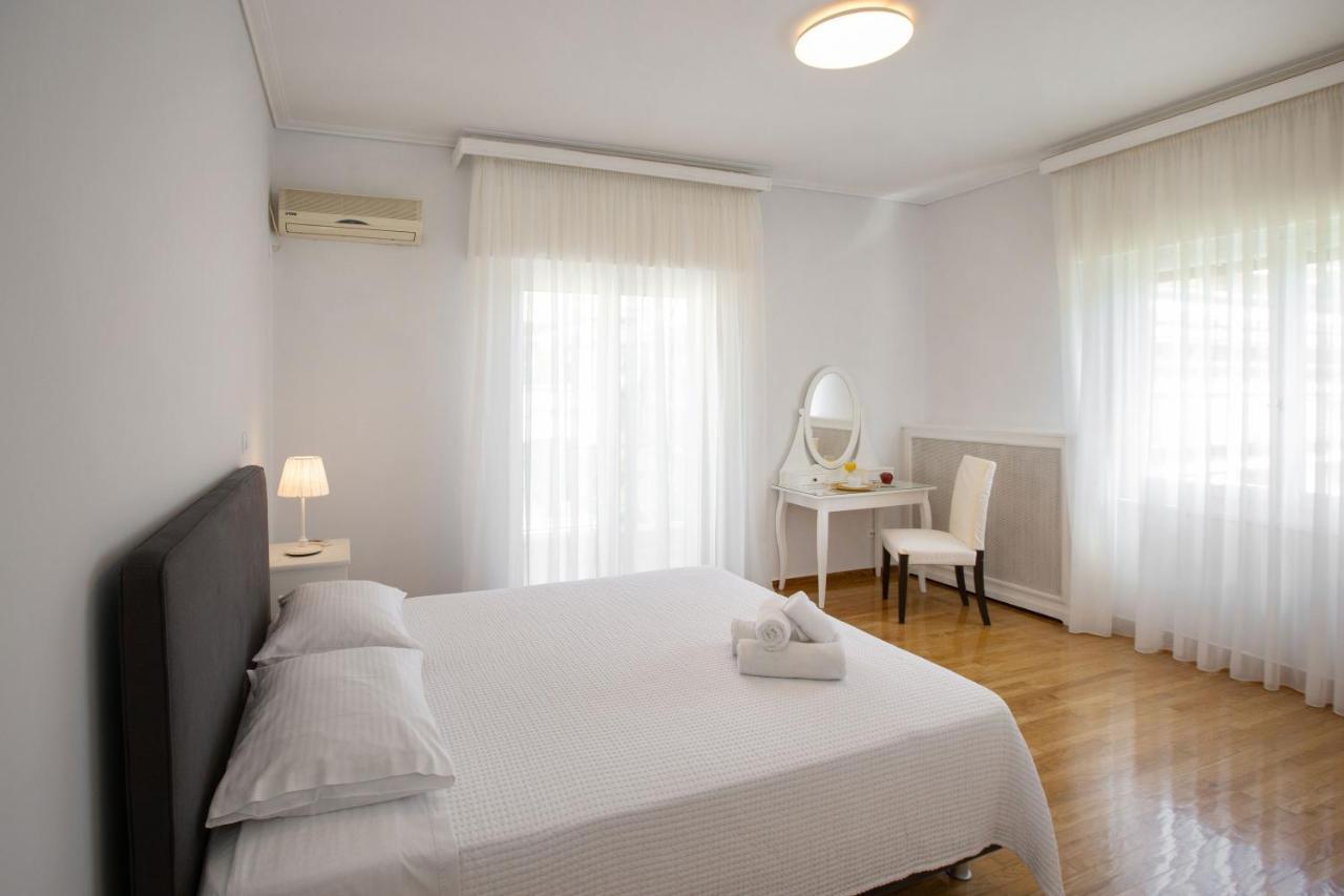 Upscale Luxury Athens Renovated Dream Home In One Of The Most Favorable Locations By National Gardens, Zoo & Hellenic Parliament In Syntagma And Stylish Exquisite Kolonaki Neighborhood Exteriör bild
