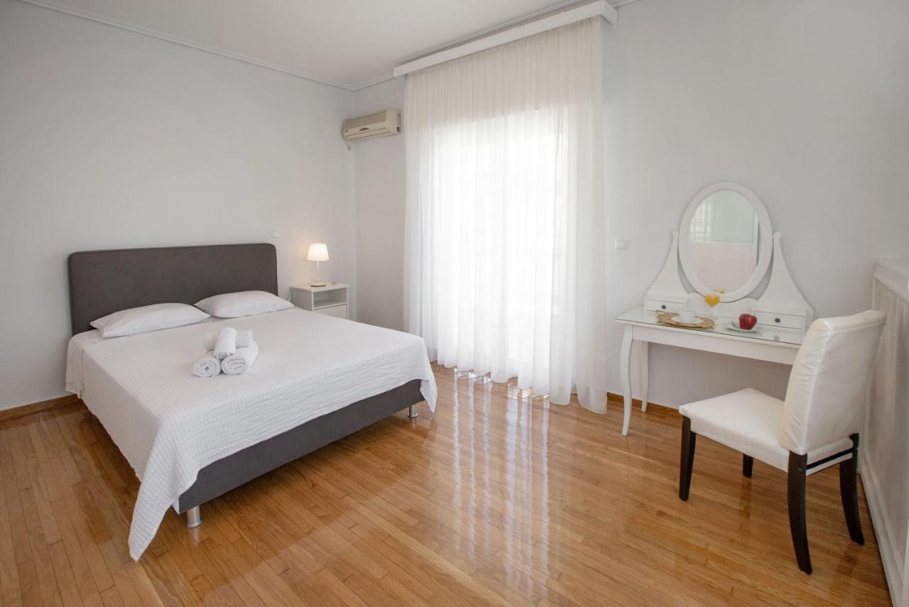 Upscale Luxury Athens Renovated Dream Home In One Of The Most Favorable Locations By National Gardens, Zoo & Hellenic Parliament In Syntagma And Stylish Exquisite Kolonaki Neighborhood Exteriör bild